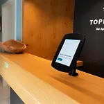 トップロフト ザ アパートホテル ホテル 3*